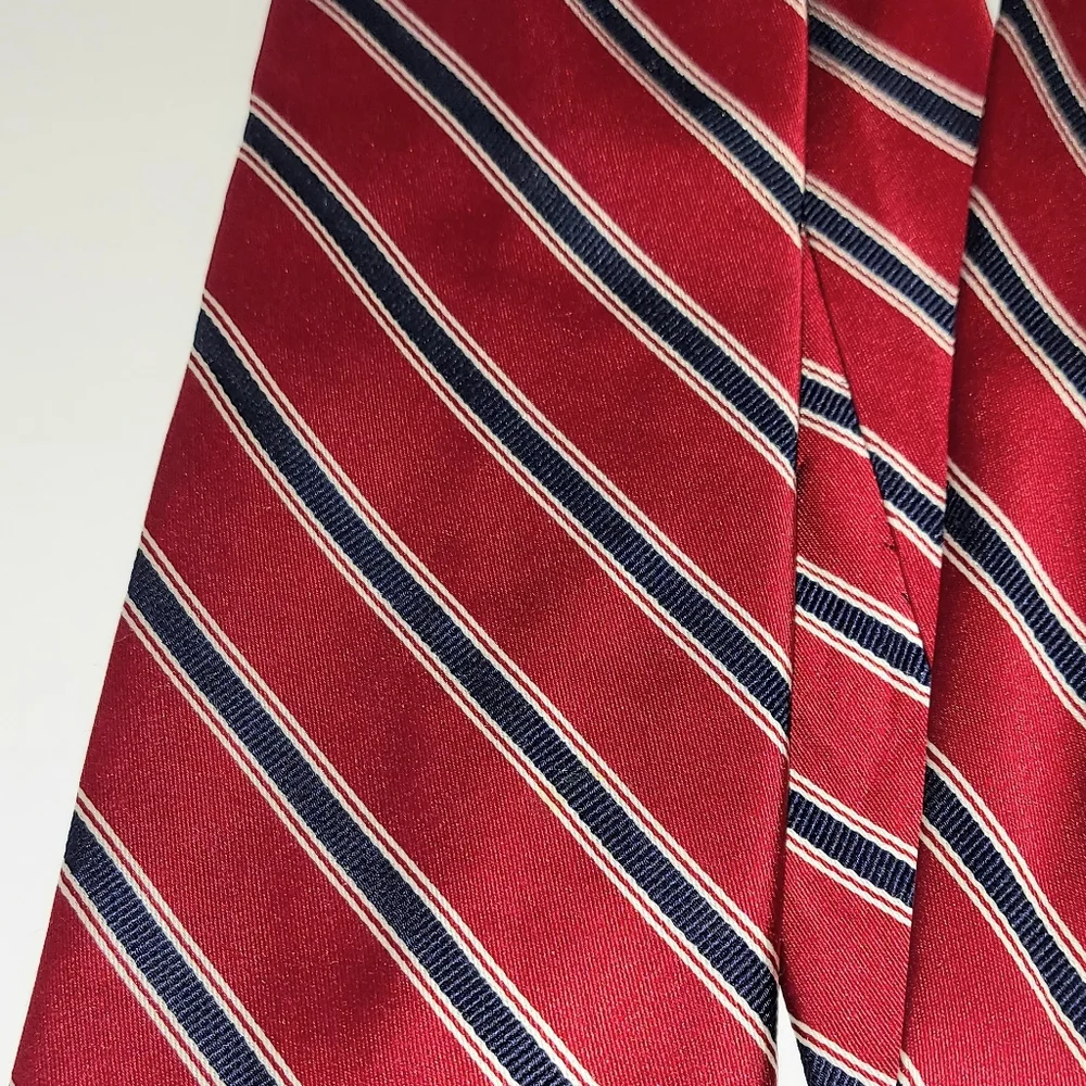 Tommy Hilfiger Red White & Blue Striped Silk Tie Classic Office Formal 4th July